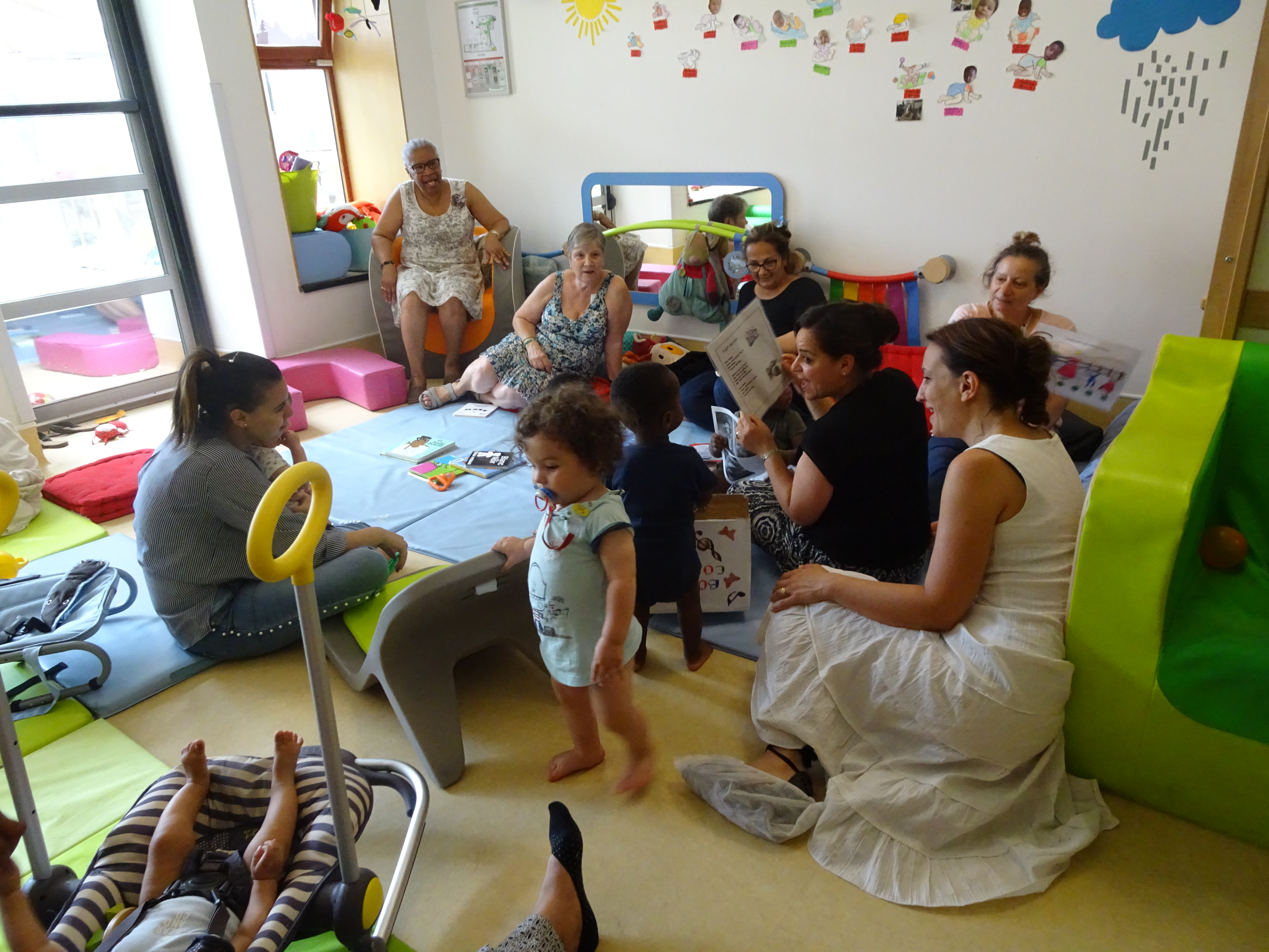 rencontre intergénérationnelle crèche